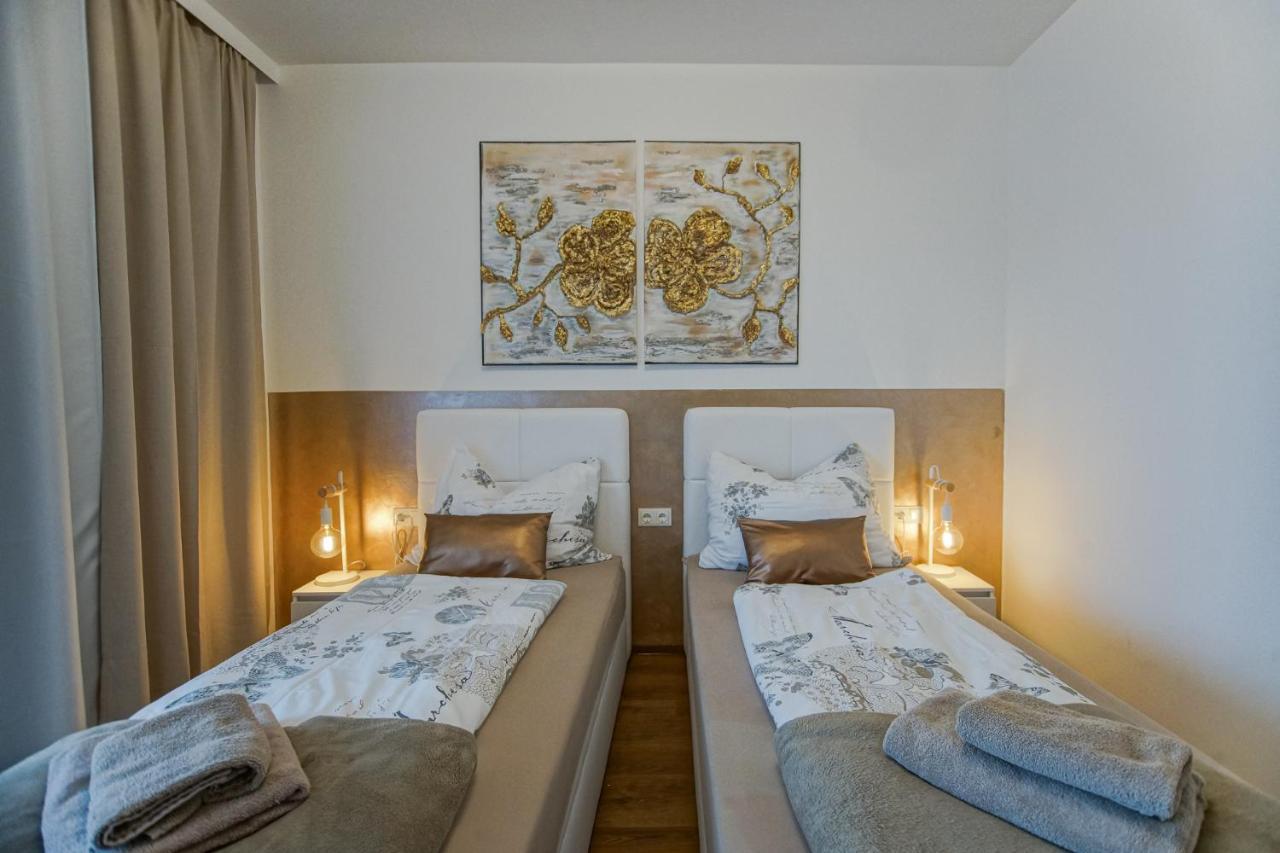 Auszeit Steiraland 8 Mit Ueberdachten Balkon Und Parkplatz Λεόμπεν Εξωτερικό φωτογραφία
